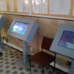 Многофункциональные информационные стойки